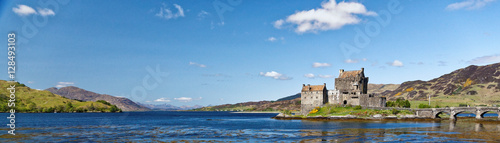 Fototapeta Naklejka Na Ścianę i Meble -  Famous Eilean Donan Castle Scotland, Great Britain