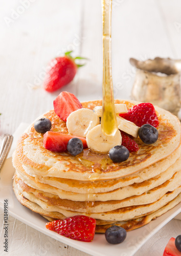 Pancakes with berries and m...