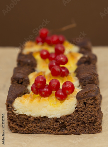 Pieces of cheesecake with berries