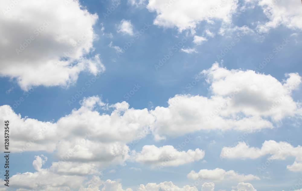 Obraz premium Beautiful blue sky and white clouds background