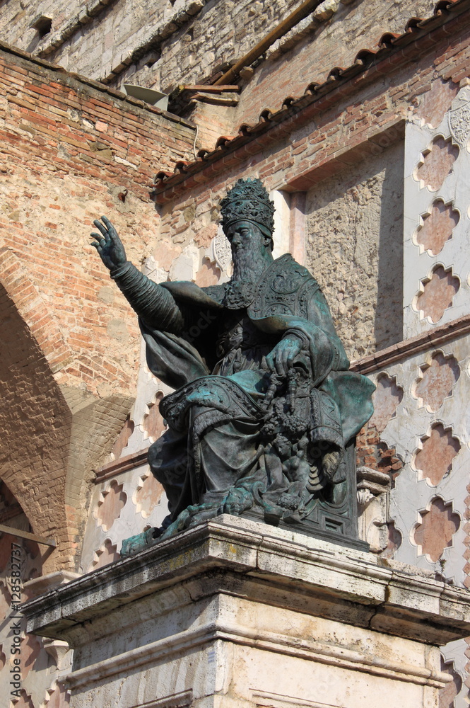 Statue of Pope Julius III in Perugia, Italy