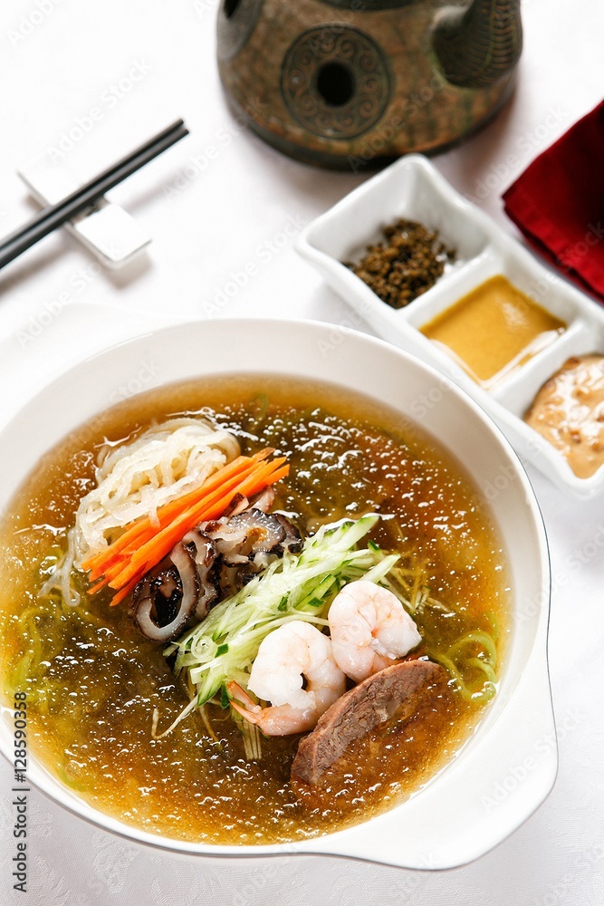 중국냉면,Jungguk naengmyeon, 냉면, Chinesestyle Cold Buckwheat Noodles Stock