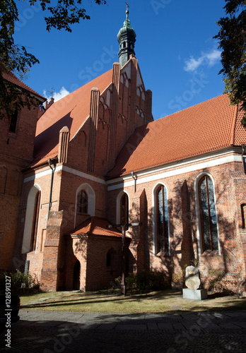 Katedra rzymskokatolicka w stylu gotyckim św. Marcina i Mikołaja w Bydgoszczy, Polska
