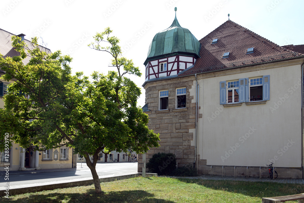 Fachwerkturm mit Kupferhaube in Weissenburg
