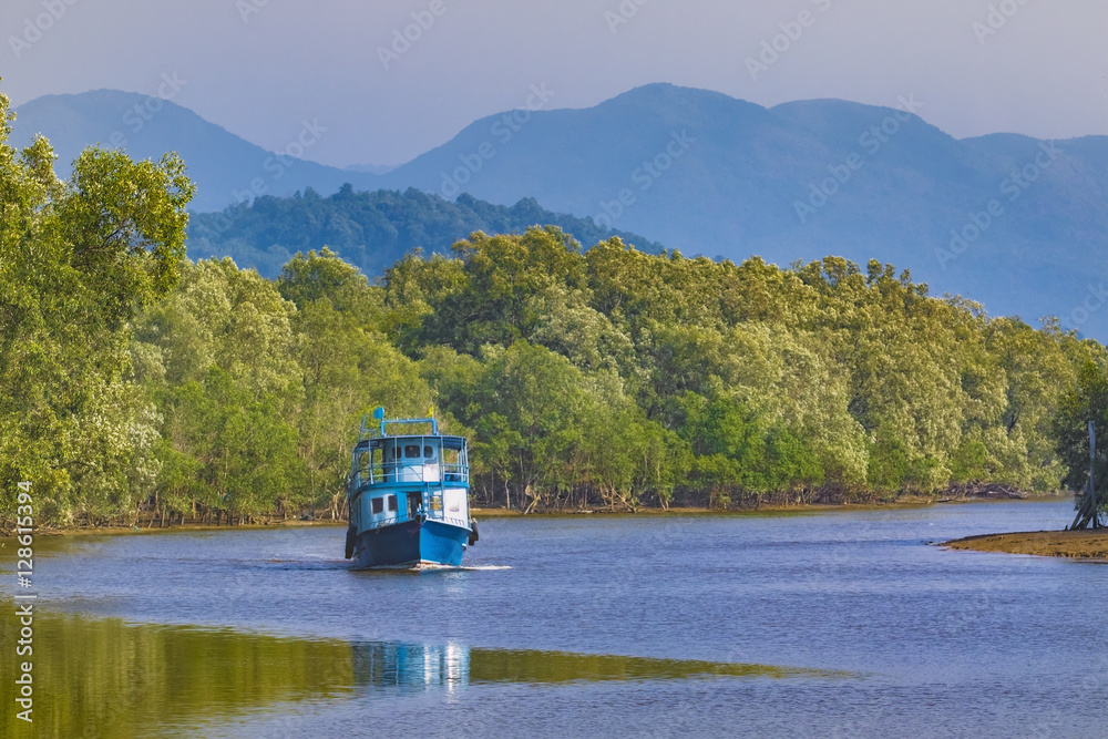 Fototapeta premium boat in ranong river southern of thailand
