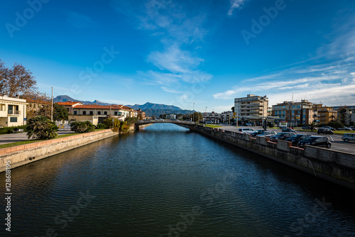 Viareggio Port marina kanał włochy © BlackMediaHouse