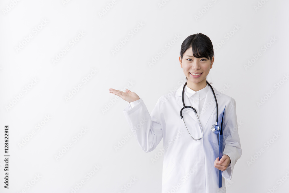 白衣 女性 白衣 女性