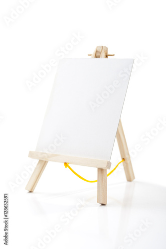 Wallpaper Mural Small easel with white album sheet of paper Torontodigital.ca