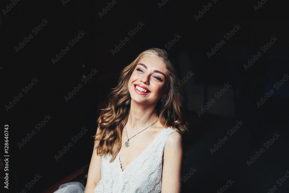 Pretty blonde before the wedding Pretty blonde before the wedding