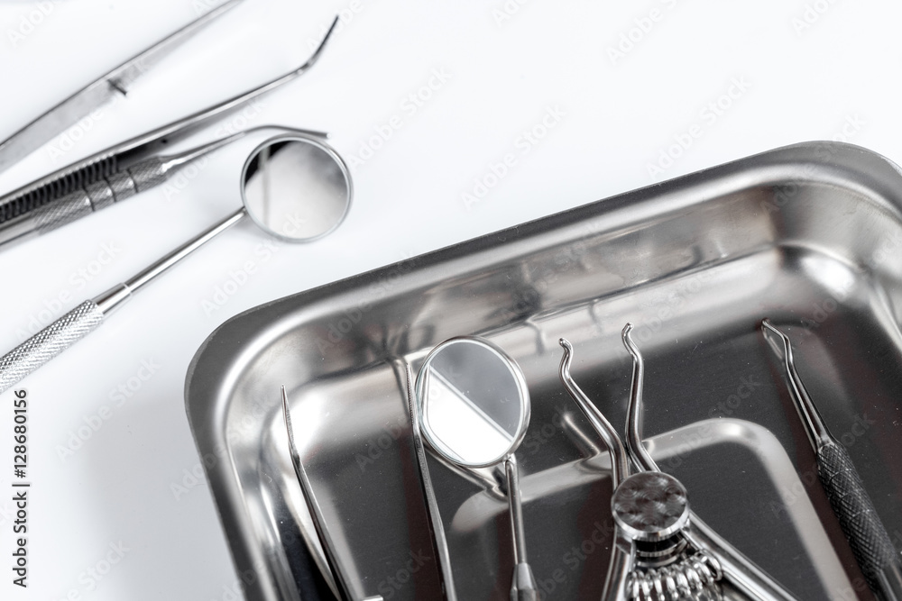 preparation of dental instruments before work