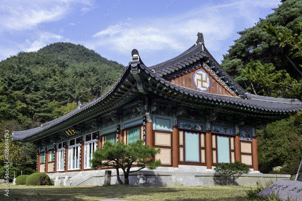 Pagyesa Korean temple historic building in mountains