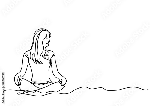 continuous line drawing of woman sitting on sand