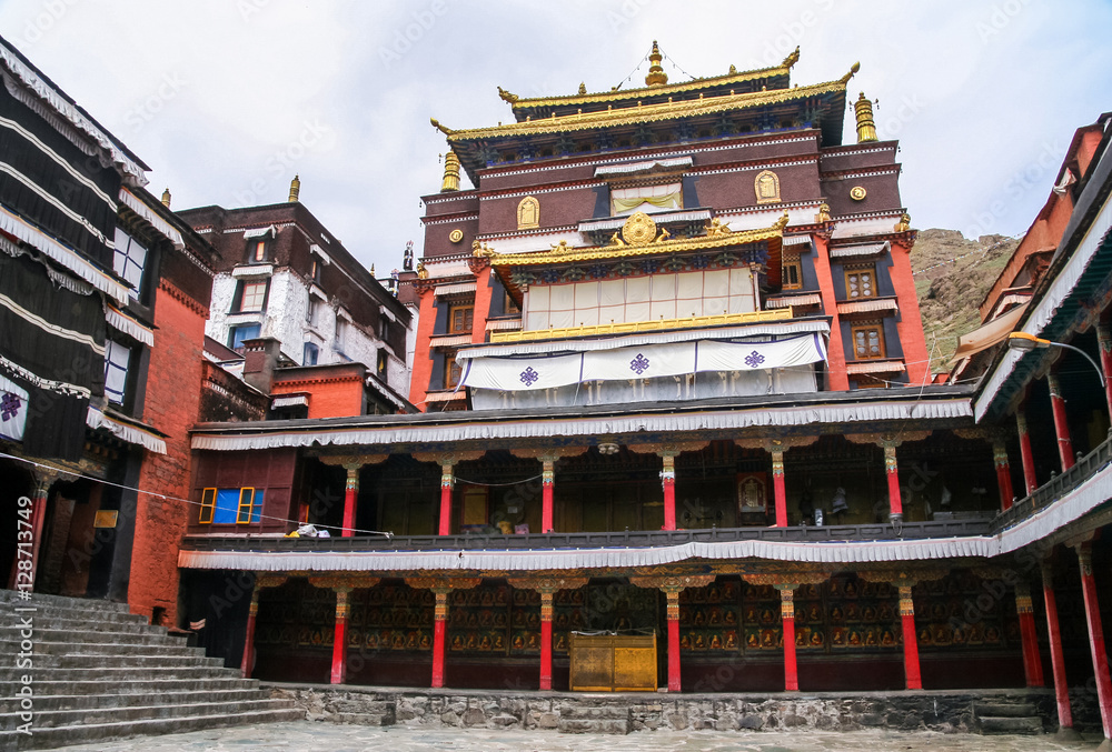 Tibetan Monastery in Shigatse in central Tibet Tibetan Monastery in Shigatse in central Tibet