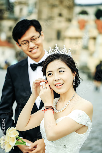 Chinese cute young newlyweds