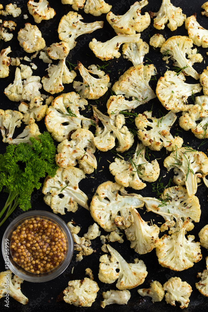 Fototapeta premium Oven roasted spicy cauliflower