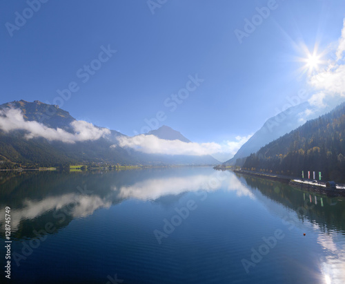 Fototapeta Naklejka Na Ścianę i Meble -  Panorama vom Achensee in Tirol.