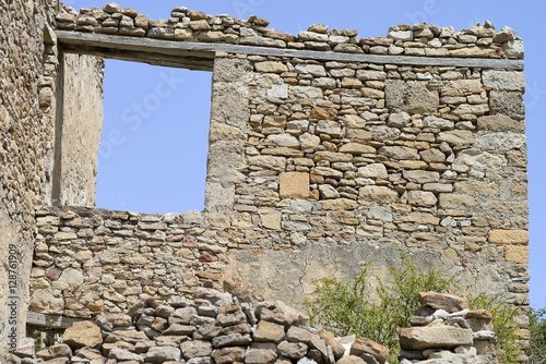 ABANDONO DE LA POBLACI  N EN ZONA RURAL