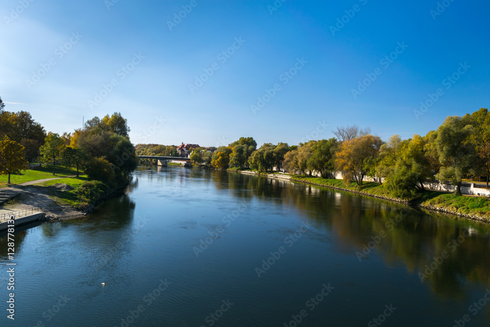 Obraz premium Wonderful autumn landscape by Danube River, Neues Schloss Castle, Ingolstadt, Germany, Bavaria, Europe
