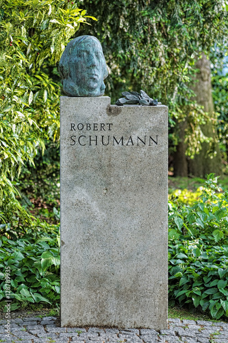 Robert Schumann Monument in Dusseldorf, Germany photo