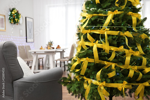 Beautiful decorated Christm...