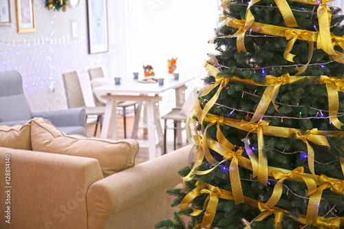Beautiful decorated Christm...