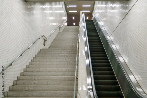 Fototapeta Naklejka Na Ścianę i Meble -  Staircase in subway station