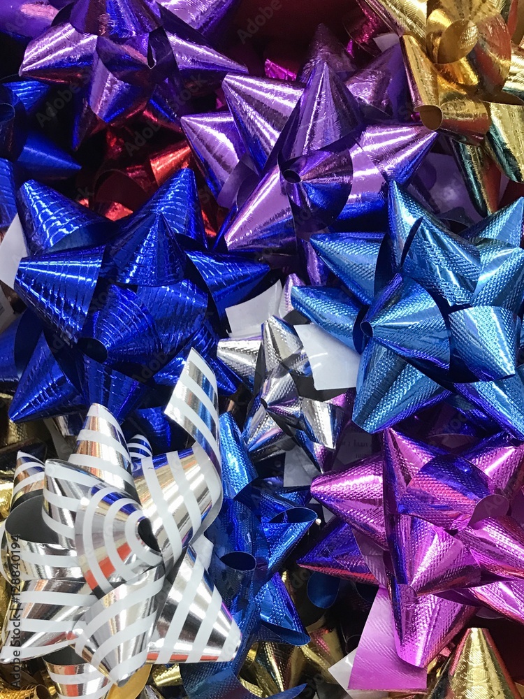 More ribbons is in the box More ribbons is in the box