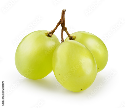 Fotografia Green grape isolated on white. With clipping path.