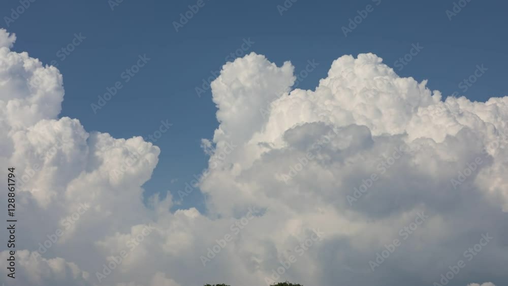 cloud formation in an accelerated time - time lapse video cloud formation in an accelerated time - time lapse video