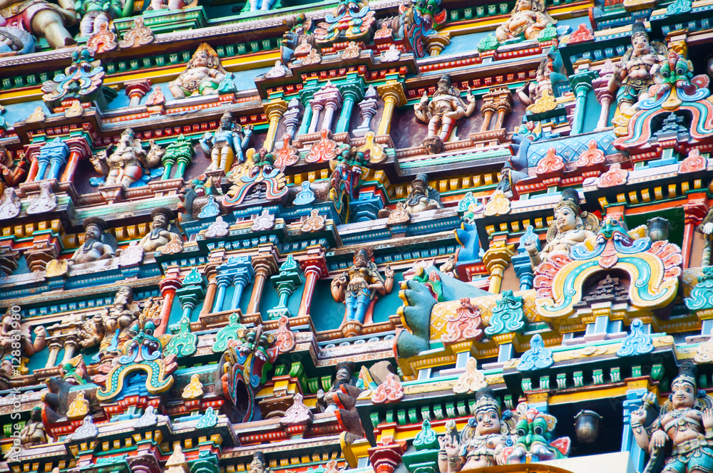 Fototapeta premium Fresque of an hindu tower temple