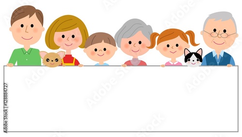 パネルを持つ三世代家族 ファミリー