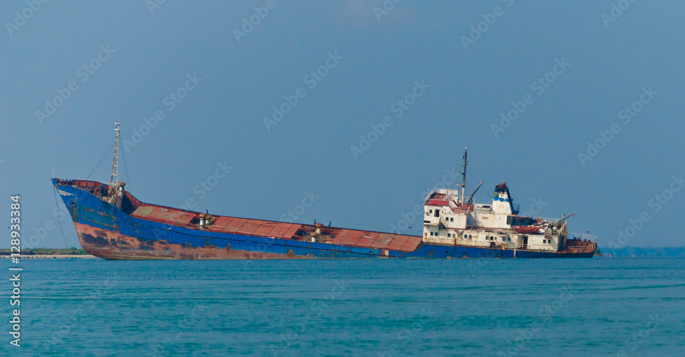 shipwreck shipwreck