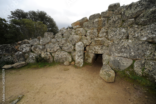 Gigantengrab auf Sardinien im Monti Nieddu - Tomba dei giganti  photo