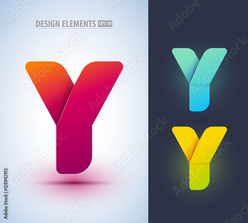 Set of abstract letter Y collection. Can be used for corporate identity, application icon, comapny logotype, different logo sign designs. Origami paper style