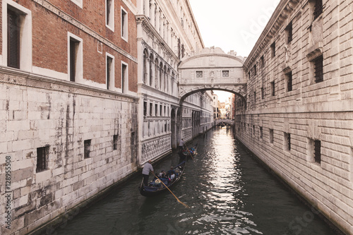 bridge of sighs venice