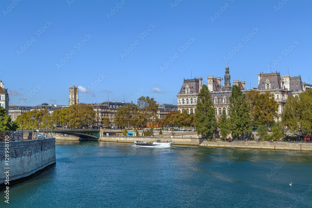 View of Seine river, Paris