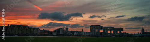 Kranhäuser in Köln © Robert