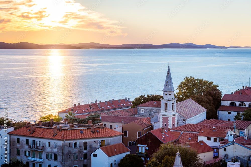Fototapeta premium Panorama der Altstadt von Zadar, Kroatien