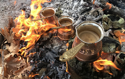 ateşte türk kahvesi & kahve pişirmek
