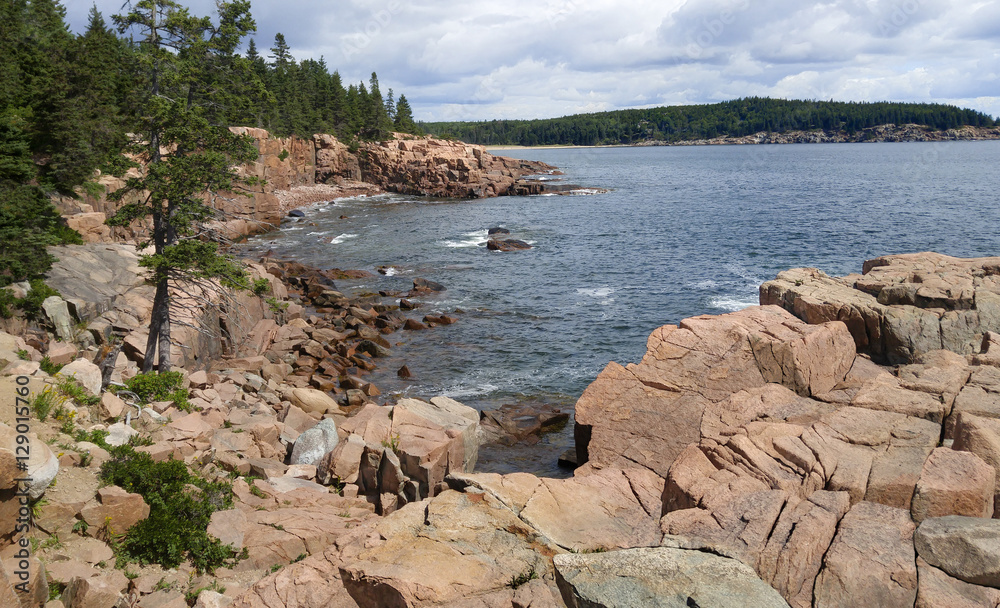 Rocky Coast in Maine:  Sheer cliffs and large granite boulders form the shoreline of Mount Desert Island in Acadia National Park.
