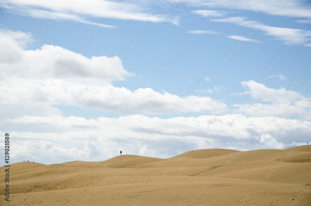 Silhouettes at the dunes