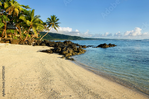 Fototapeta Naklejka Na Ścianę i Meble -  Sandy beach in Lavena village on Taveuni Island, Fiji