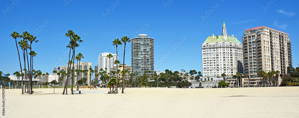 Naklejka premium Długa plaża w Kalifornii, USA