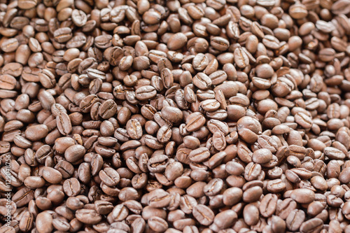 roasted coffee bean background and texture
