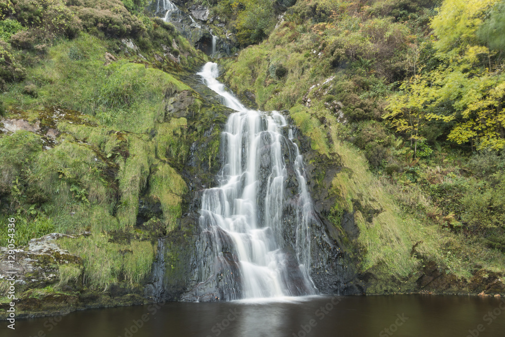 Obraz premium Assaranca Waterfall near Ardara, Ireland.