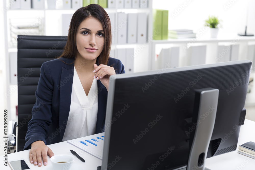 Leave me alone, please, I am trying to work here Leave me alone, please, I am trying to work here