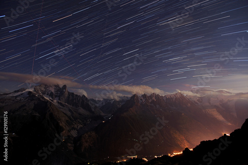 Beautiful moutains at night © Alexandre