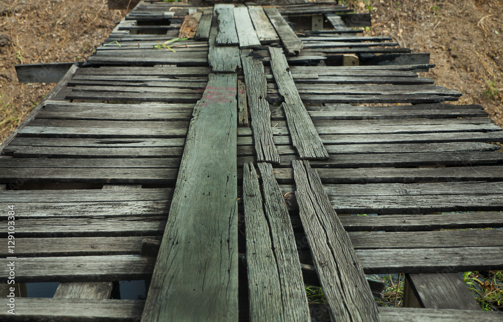 Fototapeta premium old temporary wooden bridge 