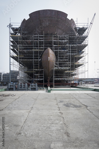 building a ship in the Yard of Gdansk