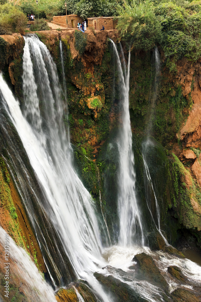 Obraz premium Waterfalls of Ouzoud located in the Grand Atlas village of Tanaghmeilt, in the Azilal province in Morocco, Africa